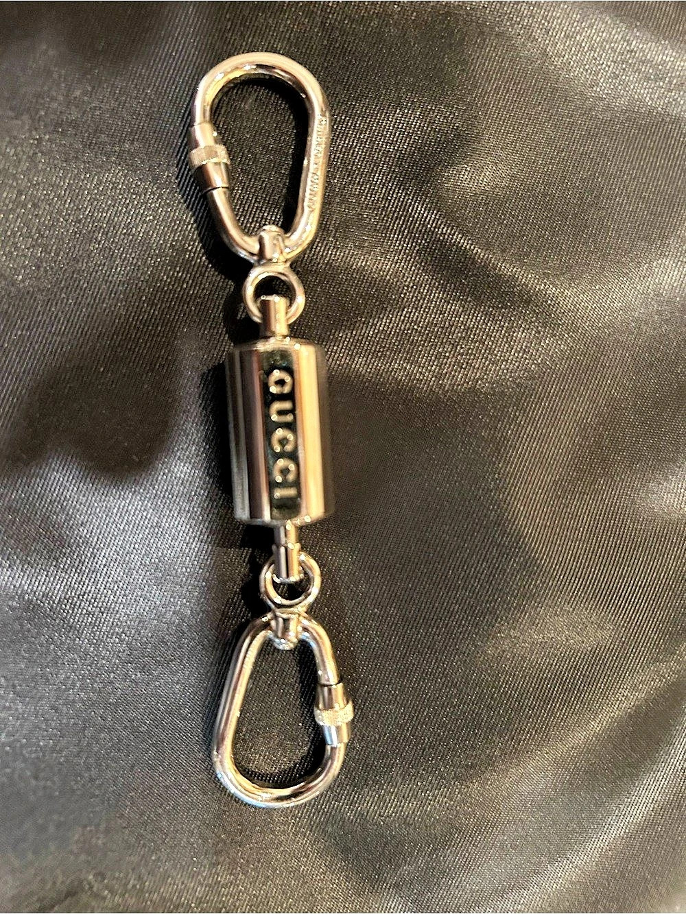 Gucci Logo Silver Tone Carabiner Double Key Ring Holder Charm Made in Italy